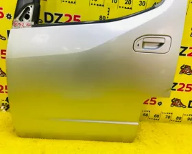 Дверь боковая Nissan