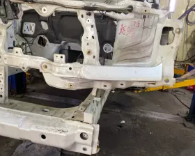 Лонжерон MITSUBISHI