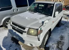 Лонжерон MITSUBISHI PAJERO IO 2000/Цвет W75D MR516568 H76W 4G93T, передний правый