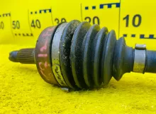Привод HONDA FIT 2014/Цвет NH700M 44305T5C000 GP5 LEB, передний правый Привод HONDA FIT 2014/Цвет NH700M 44305T5C000 GP5 LEB, передний правый