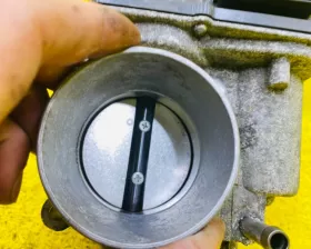 Заслонка дроссельная TOYOTA