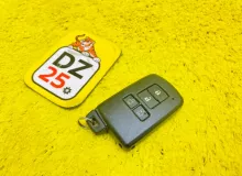 Ключ зажигания TOYOTA ESQUIRE 2014/Цвет 1F7 8990428561 ZWR80G 2ZRFXE, передний