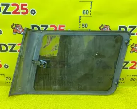Стекло собачника TOYOTA