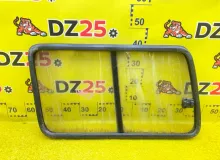 Стекло собачника TOYOTA LAND CRUISER 1992/Цвет 6M1 6271160040 FZJ80G 1FZFE, заднее правое
