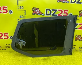 Стекло собачника TOYOTA