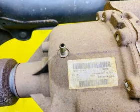 Задняя балка Land Rover