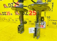 СТОЙКА ПАРА ЛЕВАЯ И ПРАВАЯ TOYOTA VOXY 2014/Цвет 1F7 4851080657 ZWR80G 2ZRFXE, передняя