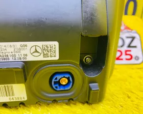 Монитор Mercedes-Benz