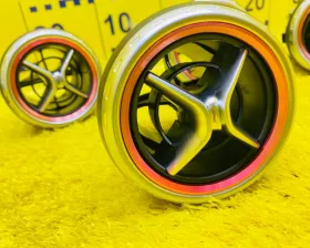 Дуйка Mercedes-Benz
