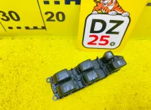 Блок управления стеклоподъемниками TOYOTA LAND CRUISER PRADO 2003/Цвет 070 8404060010 VZJ121W 5VZFE, передний правый