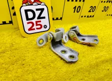 Петля дверная TOYOTA LAND CRUISER PRADO 2003/Цвет 070 6871035030 VZJ121W 5VZFE, передняя правая