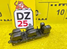 Блок управления стеклоподъемниками TOYOTA LAND CRUISER PRADO 2005/Цвет 070 8404060011 VZJ120G 5VZFE, передний правый