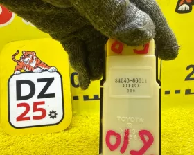 Блок управления стеклоподъемниками TOYOTA