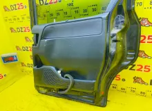 Дверь боковая TOYOTA ESQUIRE 2015/Цвет 220 6700328630 ZWR80G 2ZRFXE, задняя правая