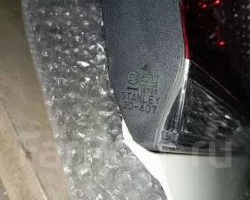 Крышка багажника Toyota