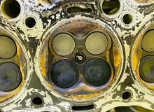Головка блока цилиндров TOYOTA LAND CRUISER PRADO 2005/Цвет 070 1110169136 VZJ120G 5VZFE, передняя левая