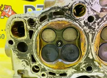 Головка блока цилиндров TOYOTA LAND CRUISER PRADO 2005/Цвет 070 1110169136 VZJ120G 5VZFE, передняя правая