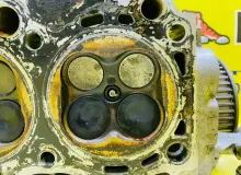 Головка блока цилиндров TOYOTA LAND CRUISER PRADO 2005/Цвет 070 1110169136 VZJ120G 5VZFE, передняя правая