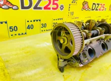 Головка блока цилиндров TOYOTA LAND CRUISER PRADO 2002/Цвет 070 1110169136 VZJ120W 5VZFE, передняя правая