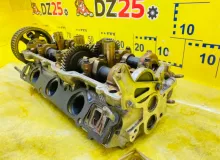 Головка блока цилиндров TOYOTA LAND CRUISER PRADO 2002/Цвет 070 1110169136 VZJ120W 5VZFE, передняя правая