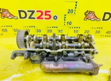 Головка блока цилиндров TOYOTA LAND CRUISER PRADO 2002/Цвет 070 1110169136 VZJ120W 5VZFE, передняя левая