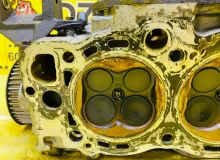 Головка блока цилиндров TOYOTA LAND CRUISER PRADO 2002/Цвет 070 1110169136 VZJ120W 5VZFE, передняя левая