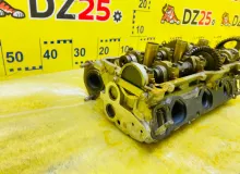 Головка блока цилиндров TOYOTA LAND CRUISER PRADO 2002/Цвет 070 1110169136 VZJ120W 5VZFE, передняя левая