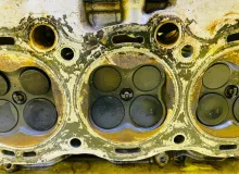 Головка блока цилиндров TOYOTA LAND CRUISER PRADO 2003/Цвет 070 1110169136 VZJ121W 5VZFE, передняя правая