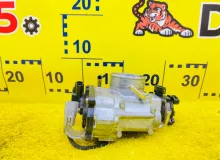 Заслонка дроссельная TOYOTA LAND CRUISER PRADO 2005/Цвет 070 2203062020 VZJ120G 5VZFE, передняя