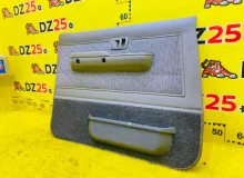 Обшивка дверей TOYOTA LAND CRUISER 1992/Цвет 26P 6762060690 HZJ77HV 1HZ, передняя левая