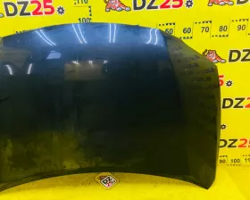 Капот Toyota