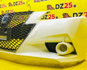 Бампер Toyota