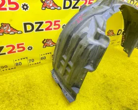 Подкрылок MITSUBISHI