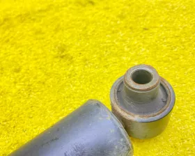 Амортизатор Toyota