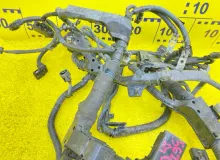 Коса двс TOYOTA ESQUIRE 2014/Цвет 202 8212128B50 ZWR80G 2ZRFXE, передняя