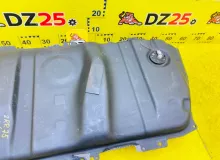 Бензобак TOYOTA NOAH/VOXY/IPSUM 2008 7700128590 ZRR75G/ZRR75W/AZR65G/ZRR75/ACM26W 2ZRFE, задний