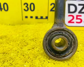СТОЙКА ПАРА ЛЕВАЯ И ПРАВАЯ TOYOTA