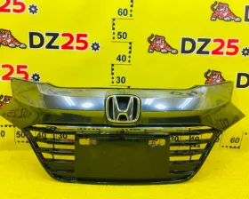 Решетка радиатора HONDA