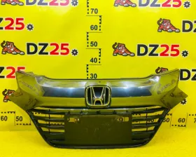 Решетка радиатора HONDA
