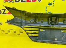 Решетка радиатора HONDA VEZEL 2014/Цвет NH731P 71121T7B00 RU3 LEB, передняя