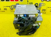 Магнитофон LEXUS CT200H 2011/Цвет 212 8674148010 ZWA10 2ZRFXE, передний