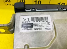 Магнитофон LEXUS CT200H 2011/Цвет 212 8674148010 ZWA10 2ZRFXE, передний
