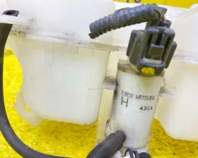 Бачок стеклоомывателя Honda