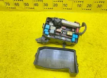 Блок предохранителей LEXUS CT200H 2011/Цвет 212 8264175080 ZWA10 2ZRFXE, передний