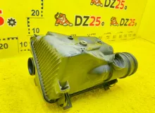 Корпус воздушного фильтра TOYOTA LAND CRUISER PRADO 2002/Цвет 070 1770062140 VZJ120W 5VZFE, передний