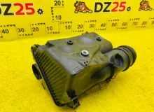 Корпус воздушного фильтра TOYOTA LAND CRUISER PRADO 2005/Цвет 070 1770062140 VZJ120G 5VZFE, передний
