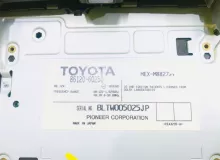 Магнитофон TOYOTA LAND CRUISER PRADO 2002/Цвет 070 8612060250 VZJ120W 5VZFE, передний