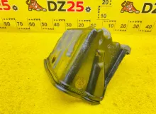 Крепление аккумулятора TOYOTA LAND CRUISER 1991/Цвет 183 7440360100 HDJ81V 1HDT, переднее правое