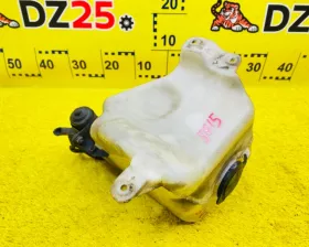 Бачок стеклоомывателя TOYOTA
