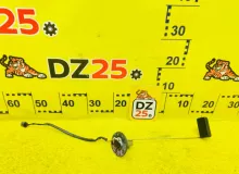 Датчик уровня топлива TOYOTA LAND CRUISER 1992/Цвет 26P 8332069135 HZJ77HV 1HZ, задний